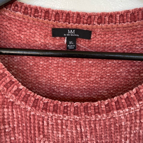 NEW My Michelle Sweater - Picture 3 of 6